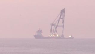 Încep operaţiunile de îndreptare a navei care s-a răsturnat cu 14.000 de oi în Portul Midia