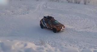 Doi soţi din Satu-Mare au traversat Siberia la minus 60 de grade, cu o mașină românească