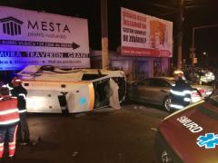 Ambulanţă spulberată într-o intersecţie din Constanţa, de un şofer neatent (Video)
