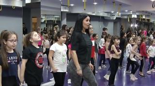 Dansul ține problemele medicale la distanță