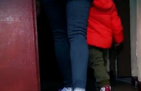 Străinii ar putea fi, în curând, salvarea copiilor bolnavi ori abandonaţi în sutele de centre din România