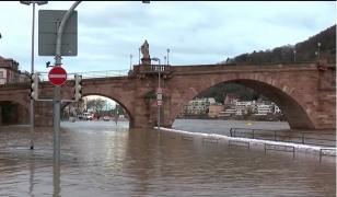 Vremea extremă face prăpăd, Franţa, Italia, Marea Britanie şi Luxemburg fiind lovite de viscol, vânt şi inundaţii (Video)