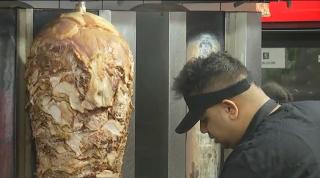 Trei bucătari din Sri Lanka, primiţi cu braţele deschise în Braşov