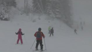 Pârtiile din Poiana Braşov pregătite pentru turişti