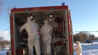 Profesoara din Suceava care a fost suspectă de coronavirus rămâne internată la Iași