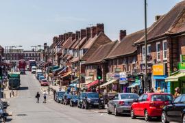 Mica România din Marea Britanie: Burnt Oak, cartierul londonez al românilor