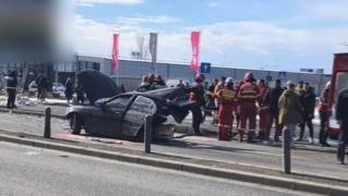 Accident grav pe DN1, în Corbeanca. O maşină a fost ruptă în două