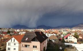 Furtuna Ciara a făcut prăpăd în Baia Mare, în doar câteva secunde (Video)