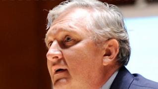 Mircea Beuran ar fi încasat mita de mii de euro într-o cutie de cadouri de 35 de lei