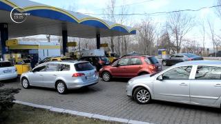 Epidemia de coronavirus scade preţurile la carburanţi