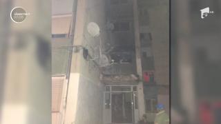 11 oameni spitalizați după incendiul la un bloc din Târnăveni