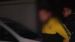 Adolescent căutat pentru furt, dat pe mâna poliției de iubita sa, în Argeș, de Ziua Îndrăgostiților