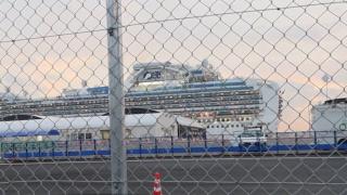 Imagini exclusive cu nava-focar de coronavirus din Japonia, filmate de un român