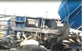 Zeci de trenuri afectate de deraierea marfarului în judeţul Olt