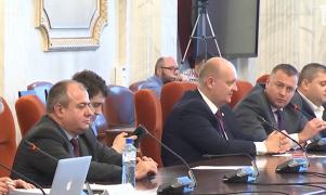 Majoritatea miniştrilor propuşi pentru Guvernul Orban 2, aviz negativ la comisii