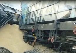 Marfarul deraiat în Olt ar fi sărit de pe şine pentru că era supraîncărcat