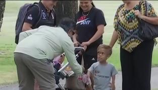 Copil umilit de colegi, apărat de vedete (Video)