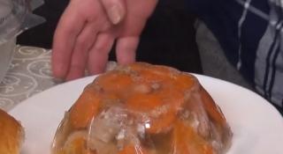 Bucate alese, de Sâmbăta morţilor. Cum se face piftia moşilor de iarnă