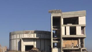 Casa Corpului Didactic din Suceava, abandonată în câmp