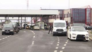 Aglomerație în vămi, se întorc românii acasă de teama coronavirusului