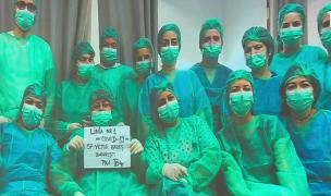 România aplaudă omenia. Românii, solidari față de eroii în halate albe