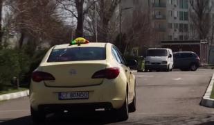Taximetriștii, solidari cu medicii. Aceștia oferă curse gratuite cadrelor medicale