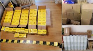Polițiștii au confiscat de la speculanți mii de măști, mănuși și sute de litri de dezinfectant. Toată marfa, donată spitalelor (Video)