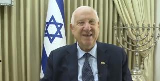Preşedintele Israelului, Reuven Rivlin, le citește online basme copiilor aflaţi în izolare