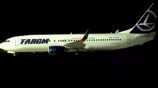 TAROM îşi suspendă toate zborurile interne