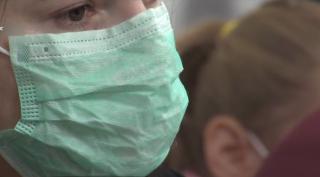 Măștile de protecție, obligatorii în mai multe judeţe pentru cei care ies din casă