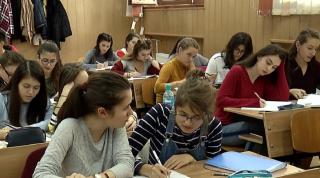 Ministrul Educației: Bacalaureatul și Evaluarea Națională, fără materia din semestrul II