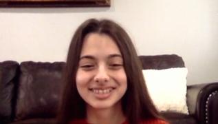 „Fetiţa cu voce de aur" nu mai este copil. Laura Bretan, majorat în izolare