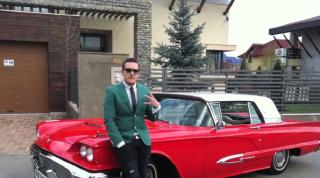 What's Up, piesă nouă în izolare. Artistul a lansat melodia „Roboţi