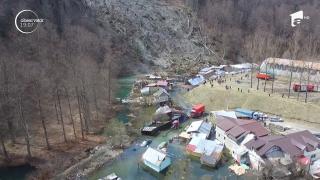 Alunecarea de tren din Azuga, urmată de o inundație