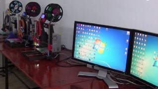 Profesorii sar în ajutorul medicilor în plină pandemie