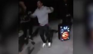 Petrecere cu manele și băutură într-un cimitir din Dâmbovița. 6 persoane, amendate cu câte 20.000 de lei