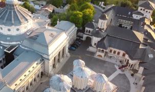 Catedrala Patriarhală din București, goală în noaptea de Înviere