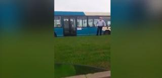 Autobuz filmat circulând pe contrasens, la Galați. Şoferul: „Nu prea ştiu traseul!” - Video