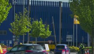 În Europa și SUA, viața revine, încet, la normal