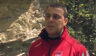 Salvatorii montani refac, în această perioadă, toate marcajele