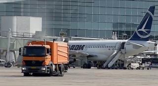 TAROM reia zborurile către mai multe destinații