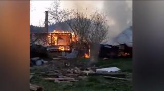 Chiliile măicuțelor de la Agapia, în flăcări