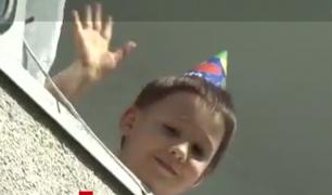 Copil de șapte ani căutat de ziua lui de mascați. Ce surpriză i-au făcut oamenii legii