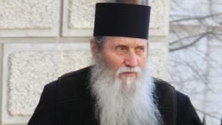 Arhiepiscopul de Suceava e intubat la ATI, la Institutul Matei Balș