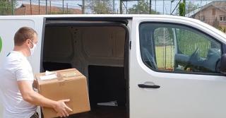 Câţiva ploieşteni livrează legume proaspete direct la uşa clienţilor