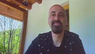 „De mâine”, mesajul de încurajare al trupei Voltaj