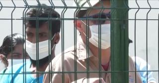 Zeci de angajați ai unei fabrici de textile din Focșani, infectați cu noul coronavirus