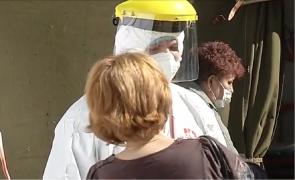 Pacienții cu alte probleme medicale, neinfectați cu coronavirus, internați la cel puțin doi metri unul de celălalt