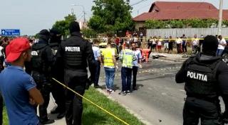 Taximetrist și pasager morți, la Craiova, în urma unui grav accident rutier. Alte două persoane în stare critică (Video)