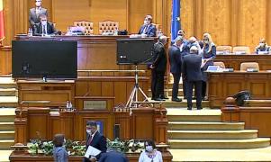 Parlamentarii votează starea de alertă